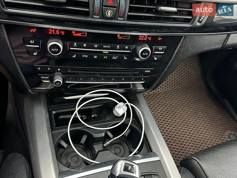 Позашляховик / Кросовер BMW X5 2014 в Івано-Франківську