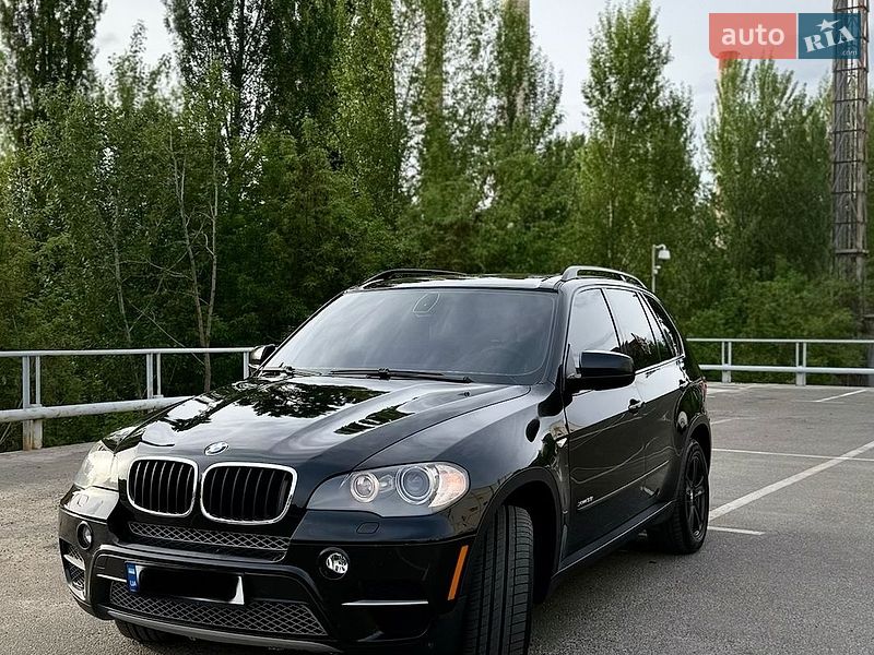Внедорожник / Кроссовер BMW X5 2010 в Киеве