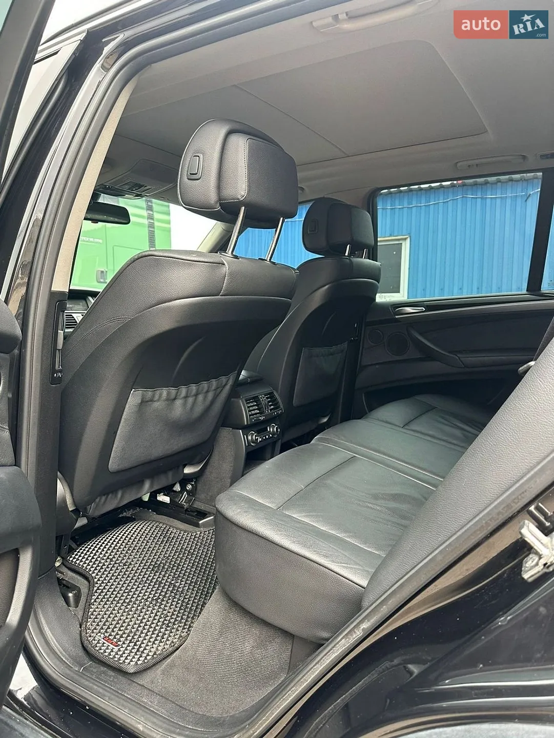 2010 BMW X5 - мініатюра 8