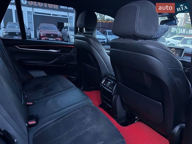 Внедорожник / Кроссовер BMW X5 2017 в Харькове