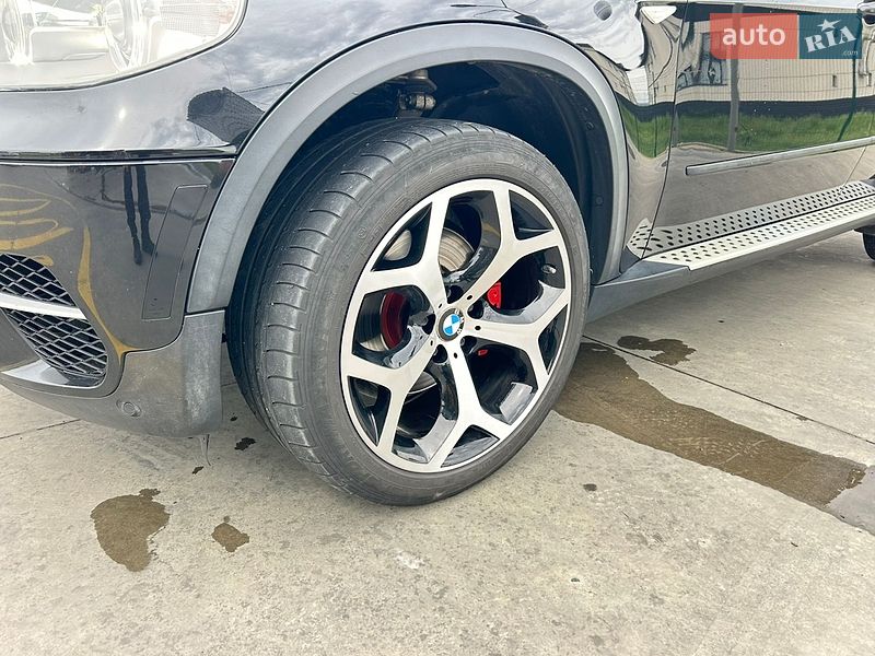 Внедорожник / Кроссовер BMW X5 2013 в Солотвине