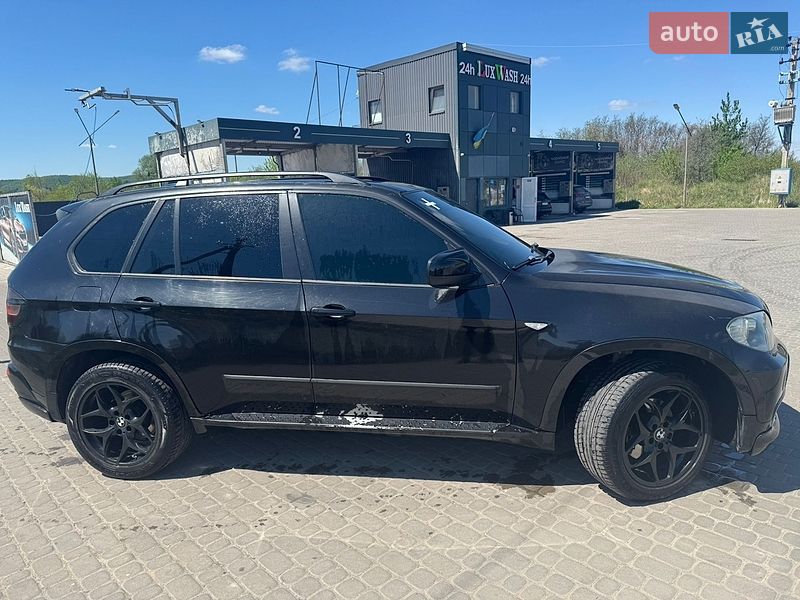 Внедорожник / Кроссовер BMW X5 2010 в Львове