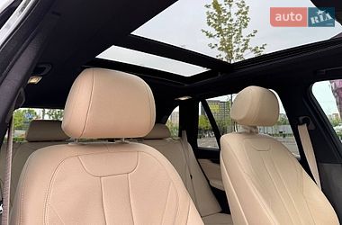 Внедорожник / Кроссовер BMW X5 2016 в Киеве