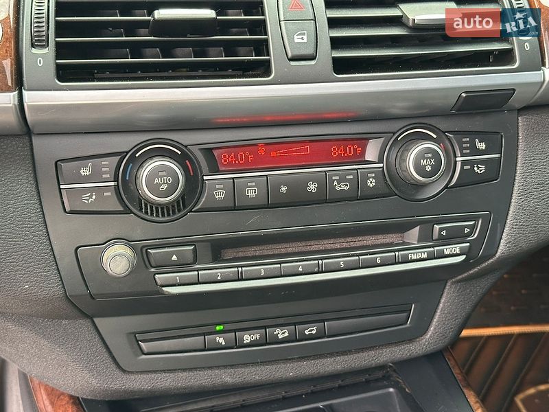 Внедорожник / Кроссовер BMW X5 2012 в Харькове