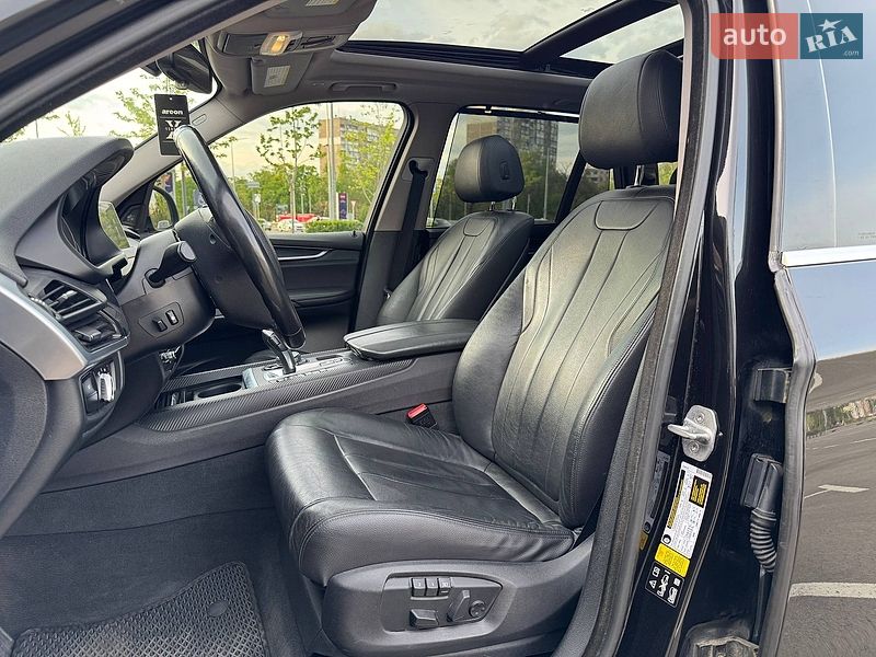 Внедорожник / Кроссовер BMW X5 2016 в Киеве