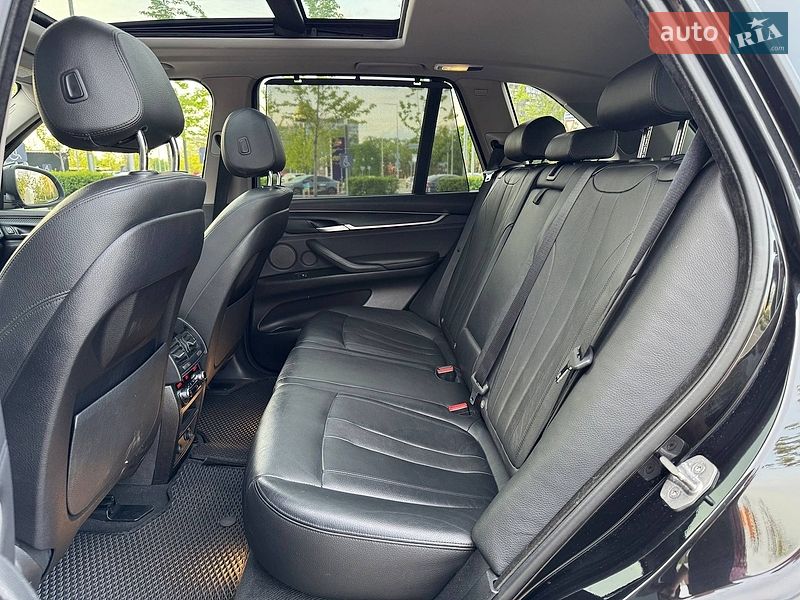 Внедорожник / Кроссовер BMW X5 2016 в Киеве