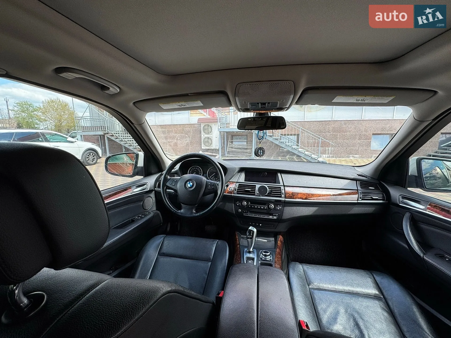 2010 BMW X5 - мініатюра 21