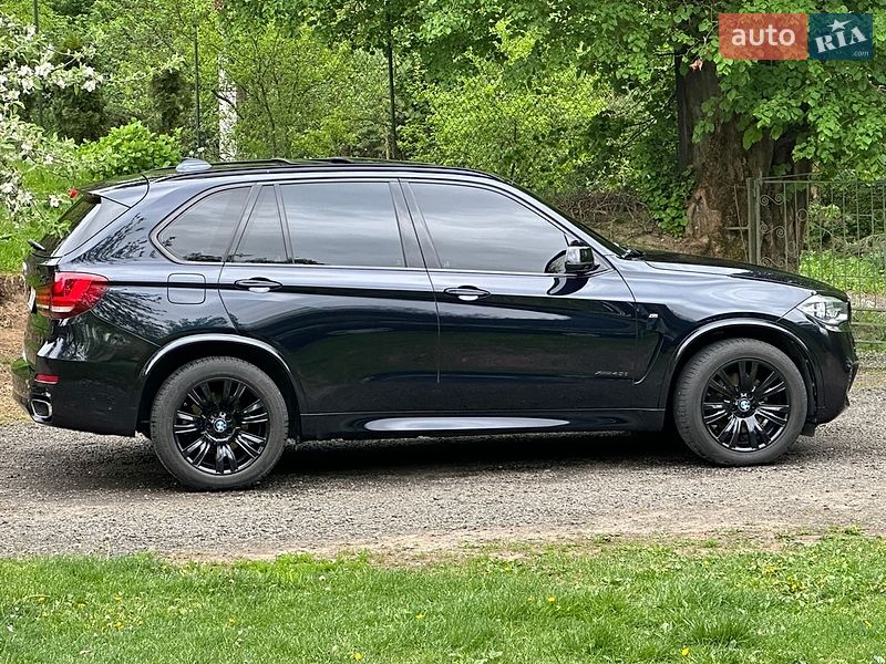 Внедорожник / Кроссовер BMW X5 2015 в Луцке