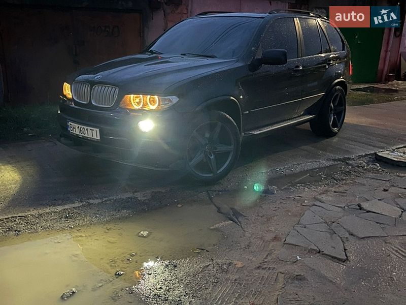 Внедорожник / Кроссовер BMW X5 2004 в Одессе