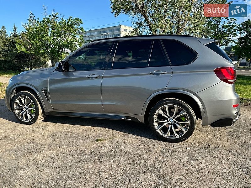 Позашляховик / Кросовер BMW X5 2014 в Дніпрі