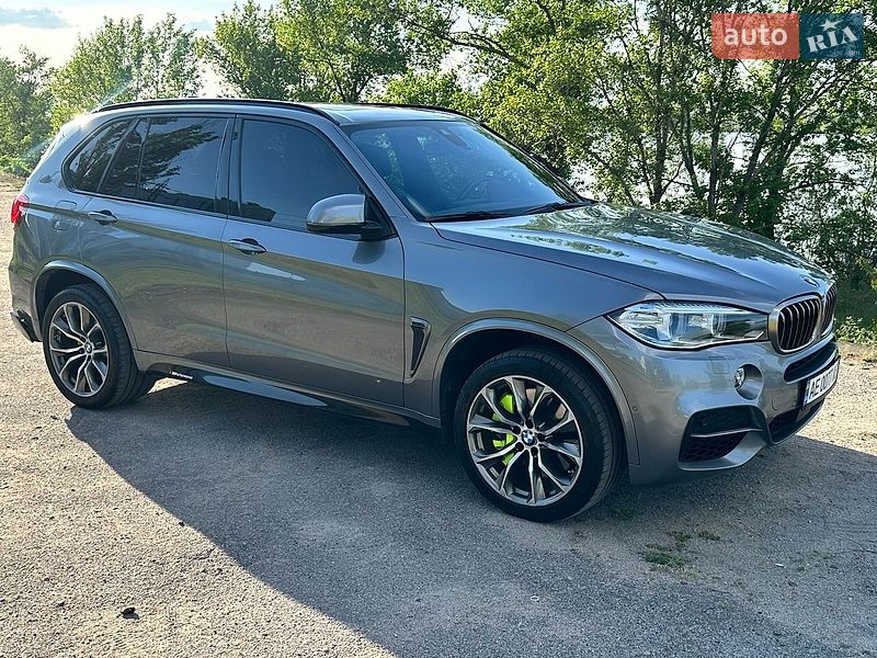 Позашляховик / Кросовер BMW X5 2014 в Дніпрі