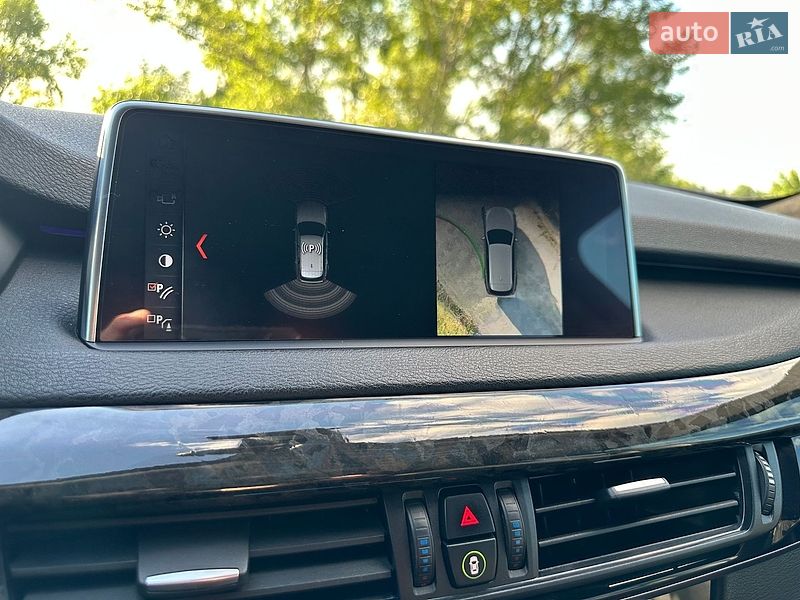 Позашляховик / Кросовер BMW X5 2014 в Дніпрі