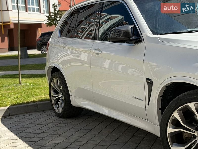 Внедорожник / Кроссовер BMW X5 2015 в Ивано-Франковске