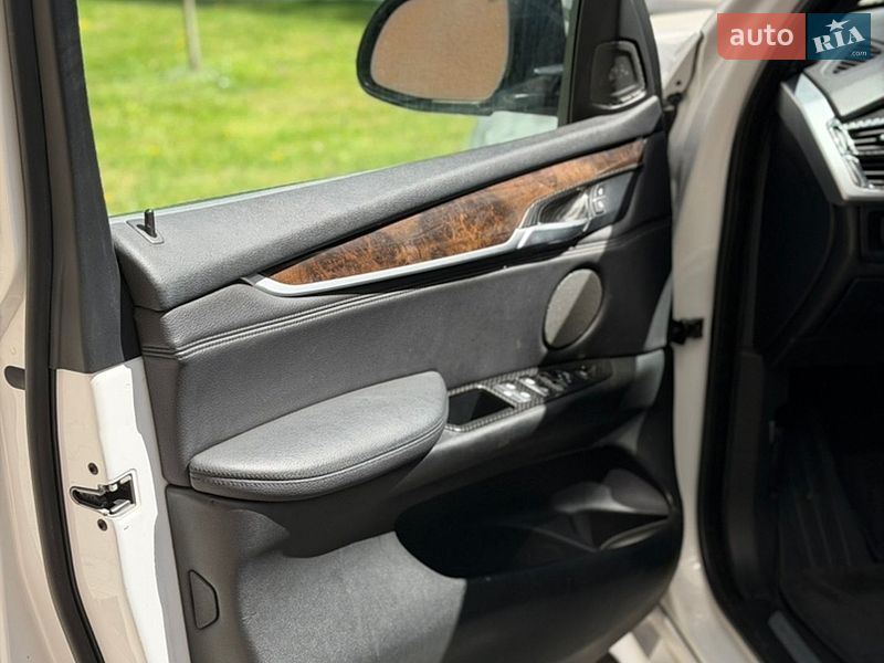 Внедорожник / Кроссовер BMW X5 2015 в Ивано-Франковске