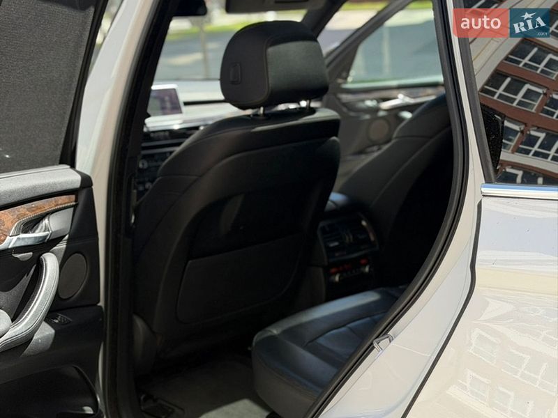 Внедорожник / Кроссовер BMW X5 2015 в Ивано-Франковске