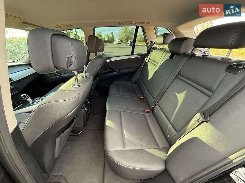 Внедорожник / Кроссовер BMW X5 2011 в Кривом Роге