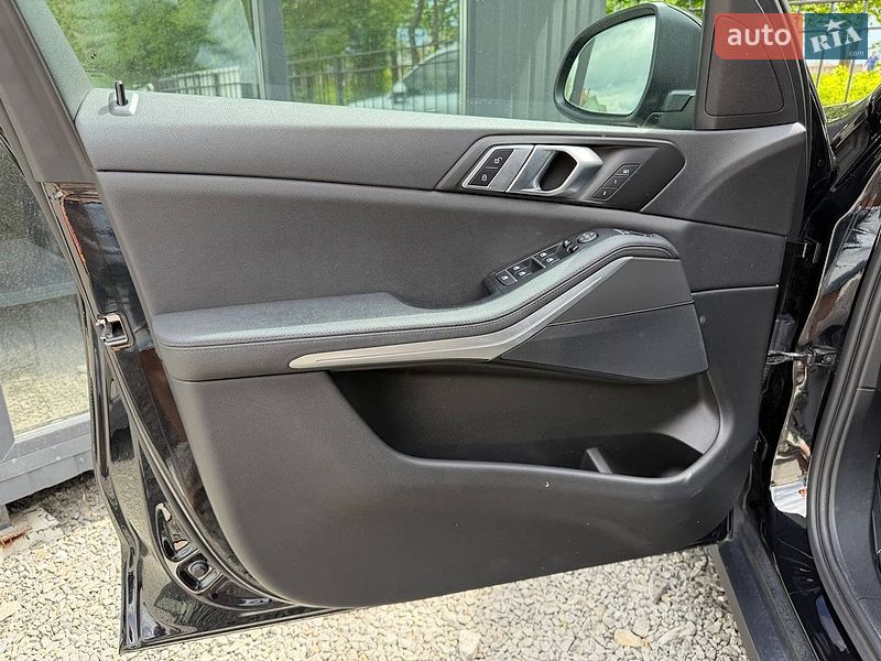 Внедорожник / Кроссовер BMW X5 2021 в Хмельницком