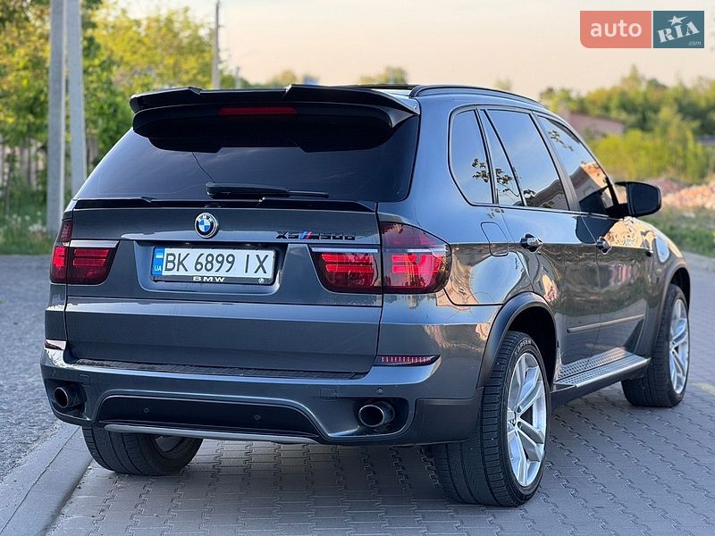Позашляховик / Кросовер BMW X5 2013 в Рівному