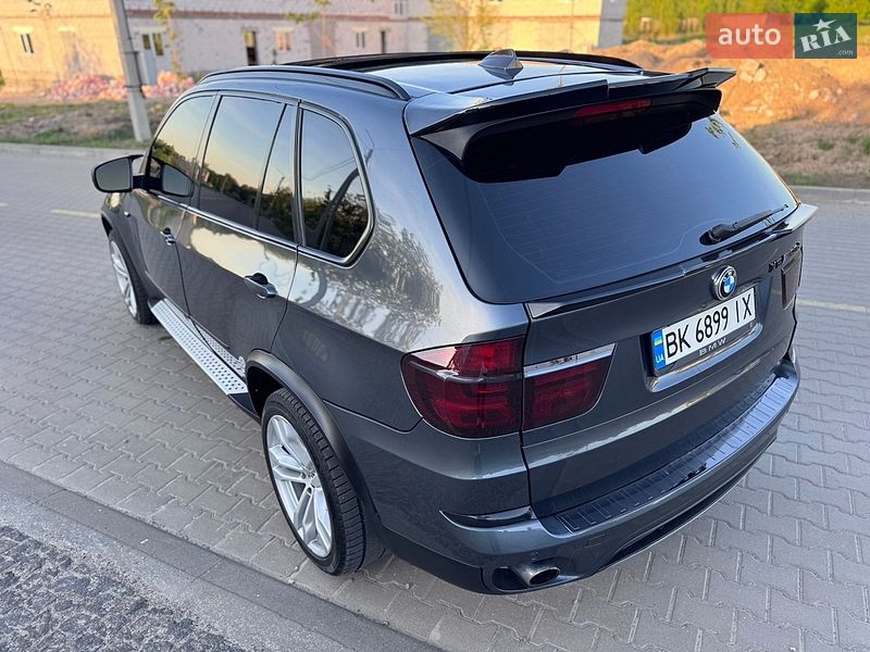Позашляховик / Кросовер BMW X5 2013 в Рівному