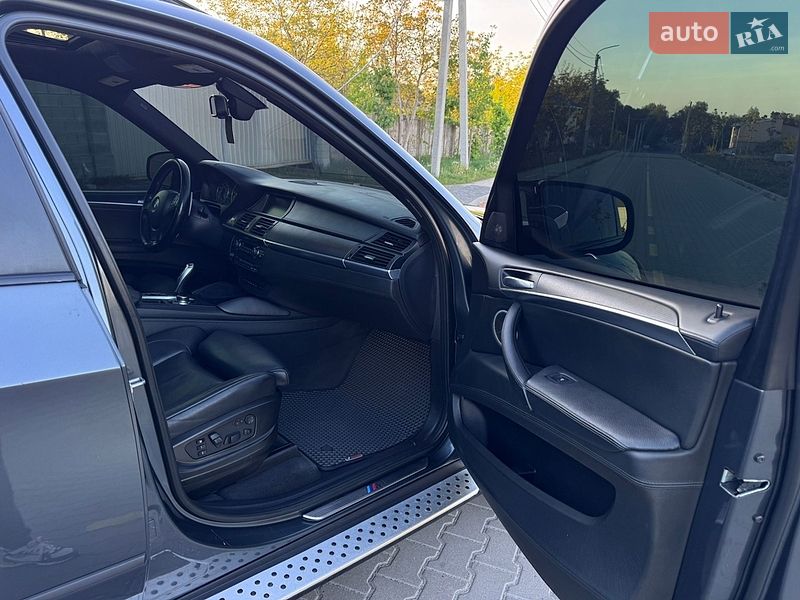 Позашляховик / Кросовер BMW X5 2013 в Рівному