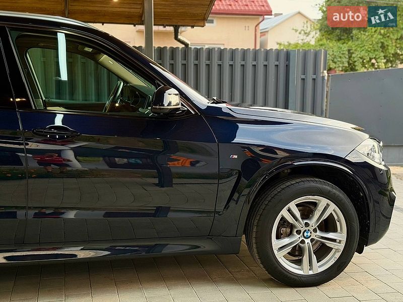 Позашляховик / Кросовер BMW X5 2015 в Львові