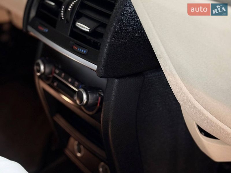 Позашляховик / Кросовер BMW X5 2015 в Львові