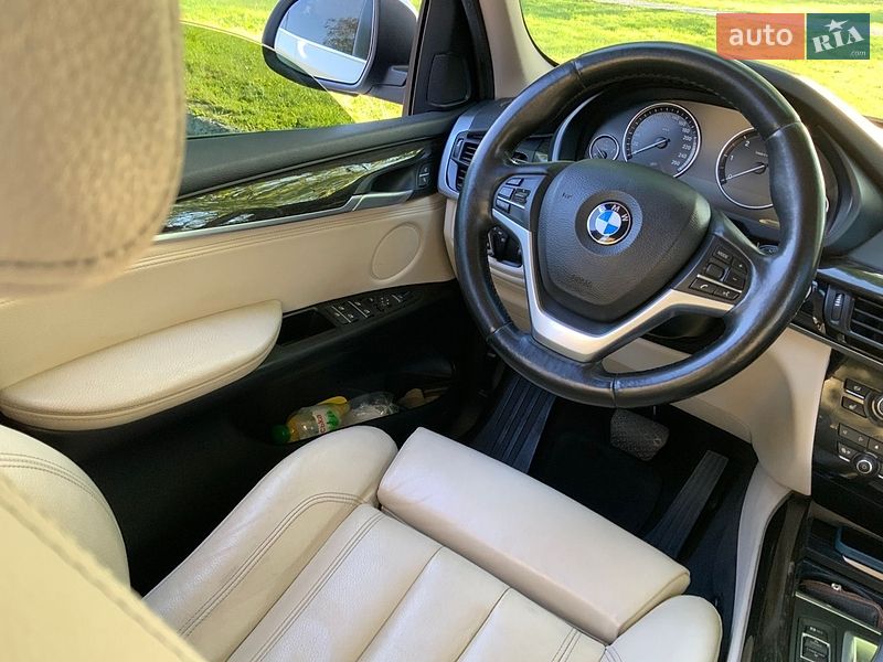 Внедорожник / Кроссовер BMW X5 2015 в Полтаве