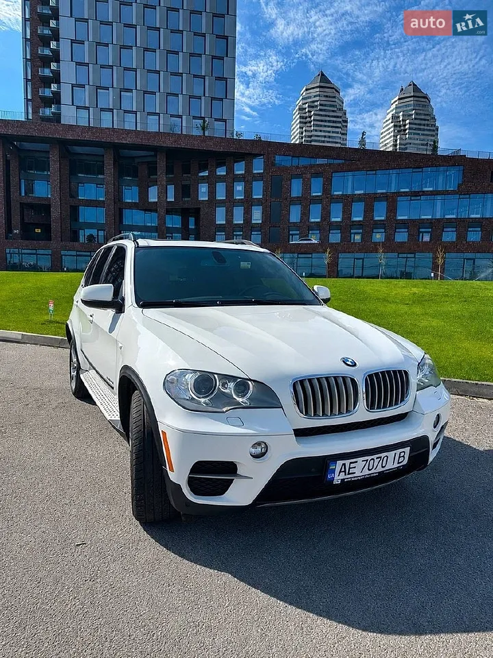 2011 BMW X5 - мініатюра 23