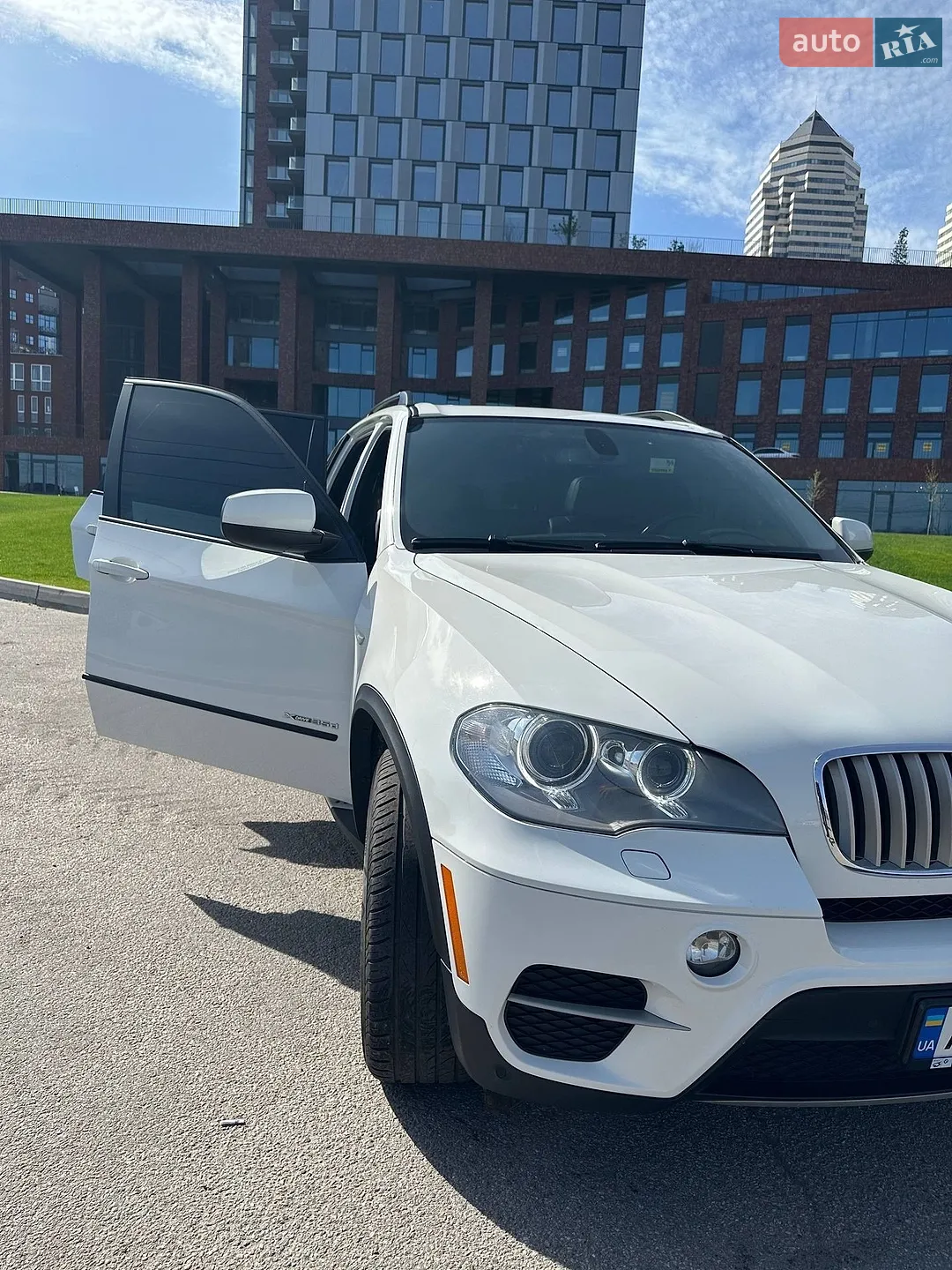 2012 BMW X5 - мініатюра 15