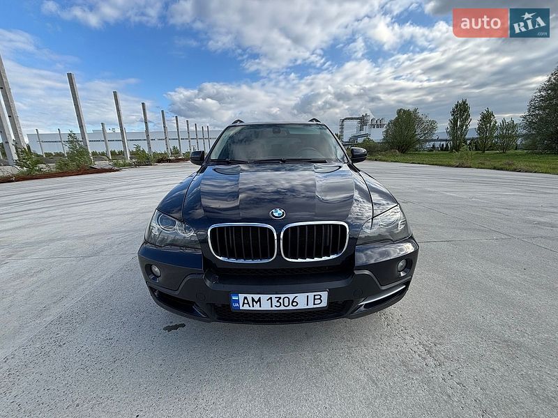 Внедорожник / Кроссовер BMW X5 2007 в Коростене