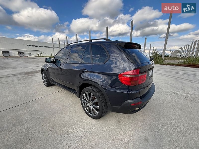 Внедорожник / Кроссовер BMW X5 2007 в Коростене