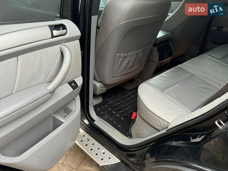 Внедорожник / Кроссовер BMW X5 2003 в Тернополе