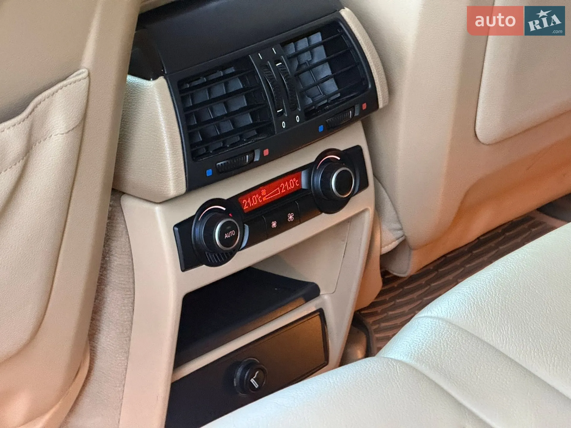 2010 BMW X5 - мініатюра 62