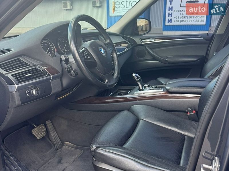 Позашляховик / Кросовер BMW X5 2010 в Ковелі