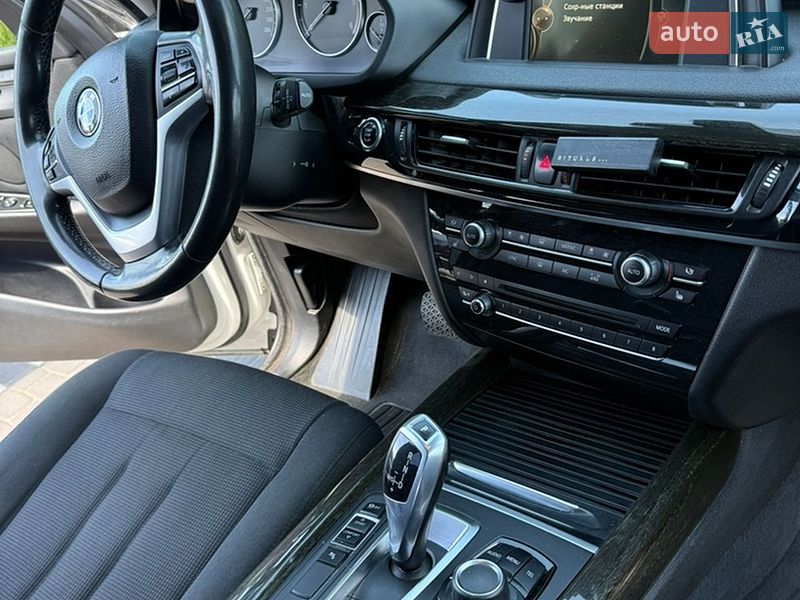 Внедорожник / Кроссовер BMW X5 2017 в Коростене