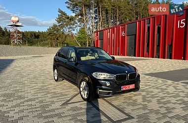 Внедорожник / Кроссовер BMW X5 2015 в Львове