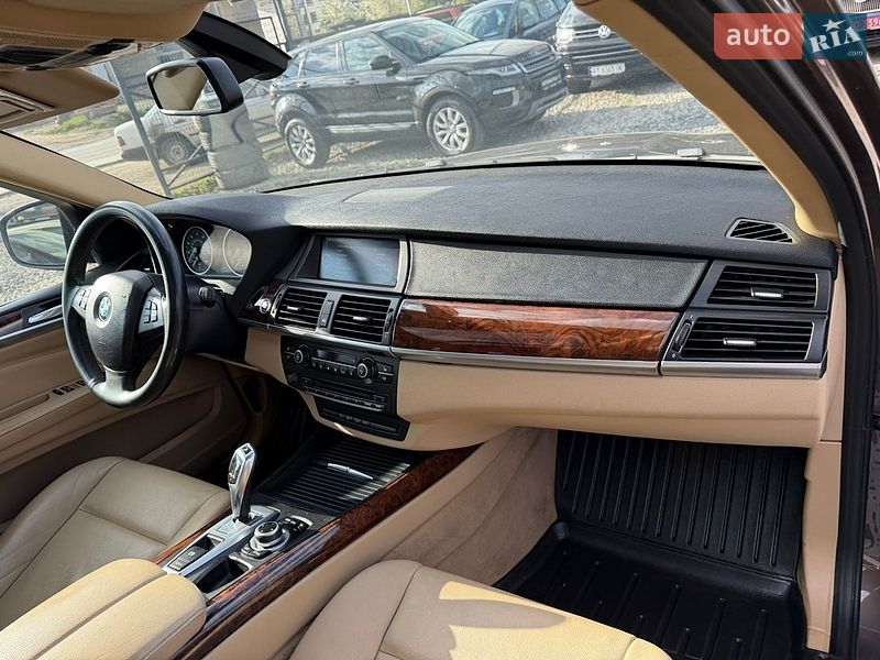 Внедорожник / Кроссовер BMW X5 2013 в Ивано-Франковске
