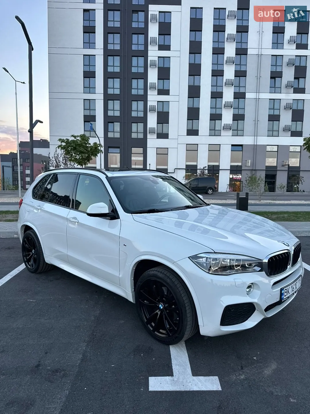 2016 BMW X5 - мініатюра 12