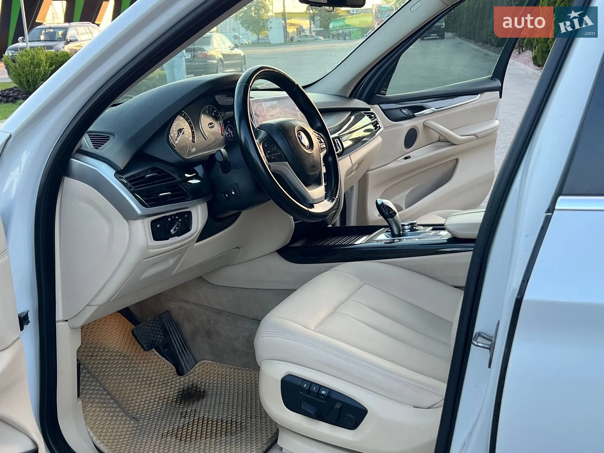 2014 BMW X5 - мініатюра 20