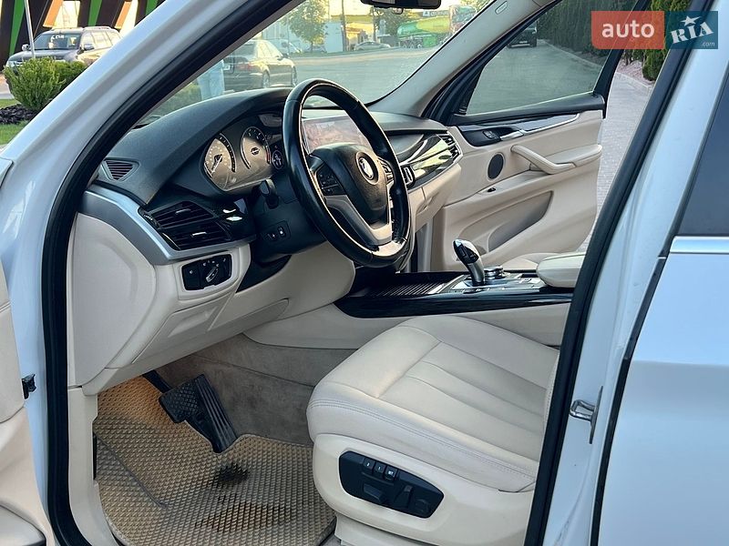 Внедорожник / Кроссовер BMW X5 2014 в Тернополе