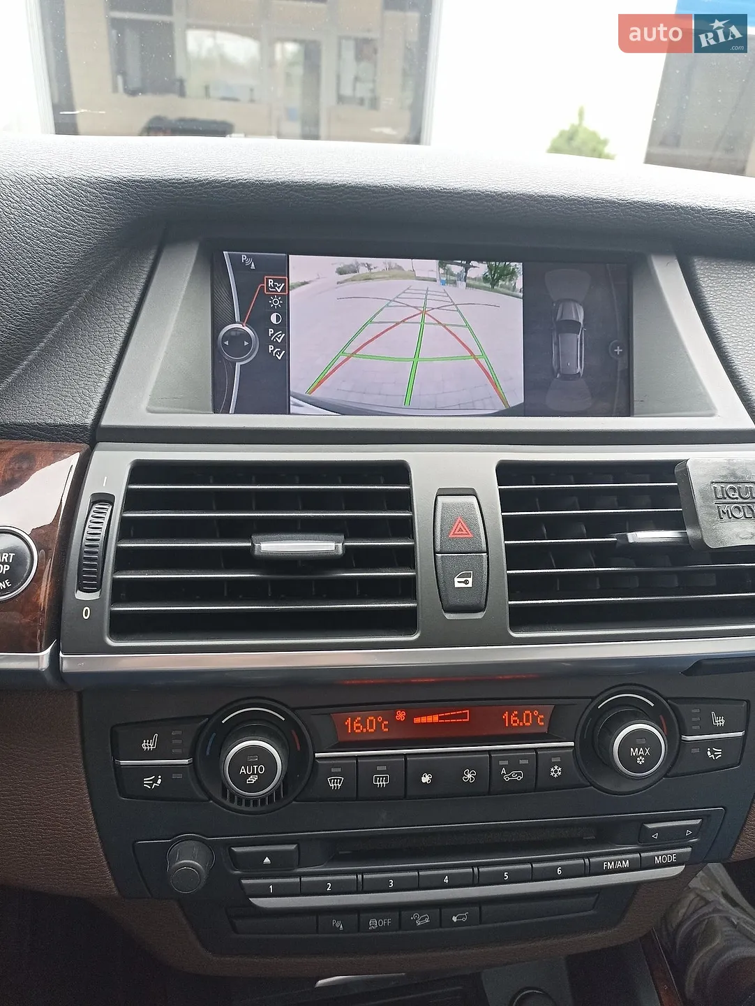 2010 BMW X5 - мініатюра 14