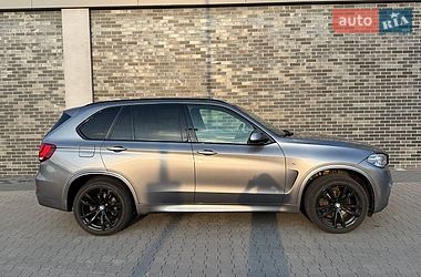 Внедорожник / Кроссовер BMW X5 2017 в Коломые
