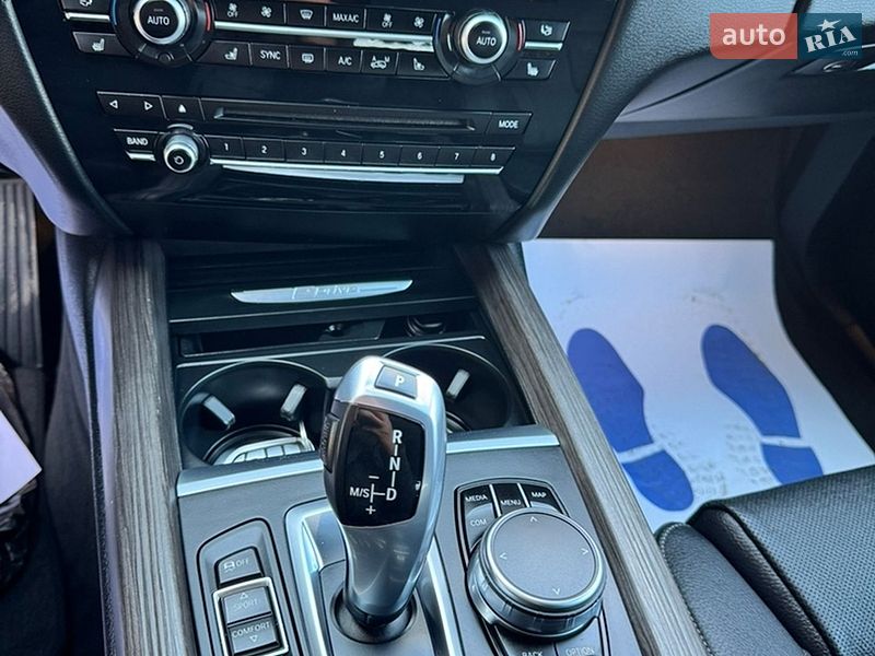 Внедорожник / Кроссовер BMW X5 2017 в Полтаве