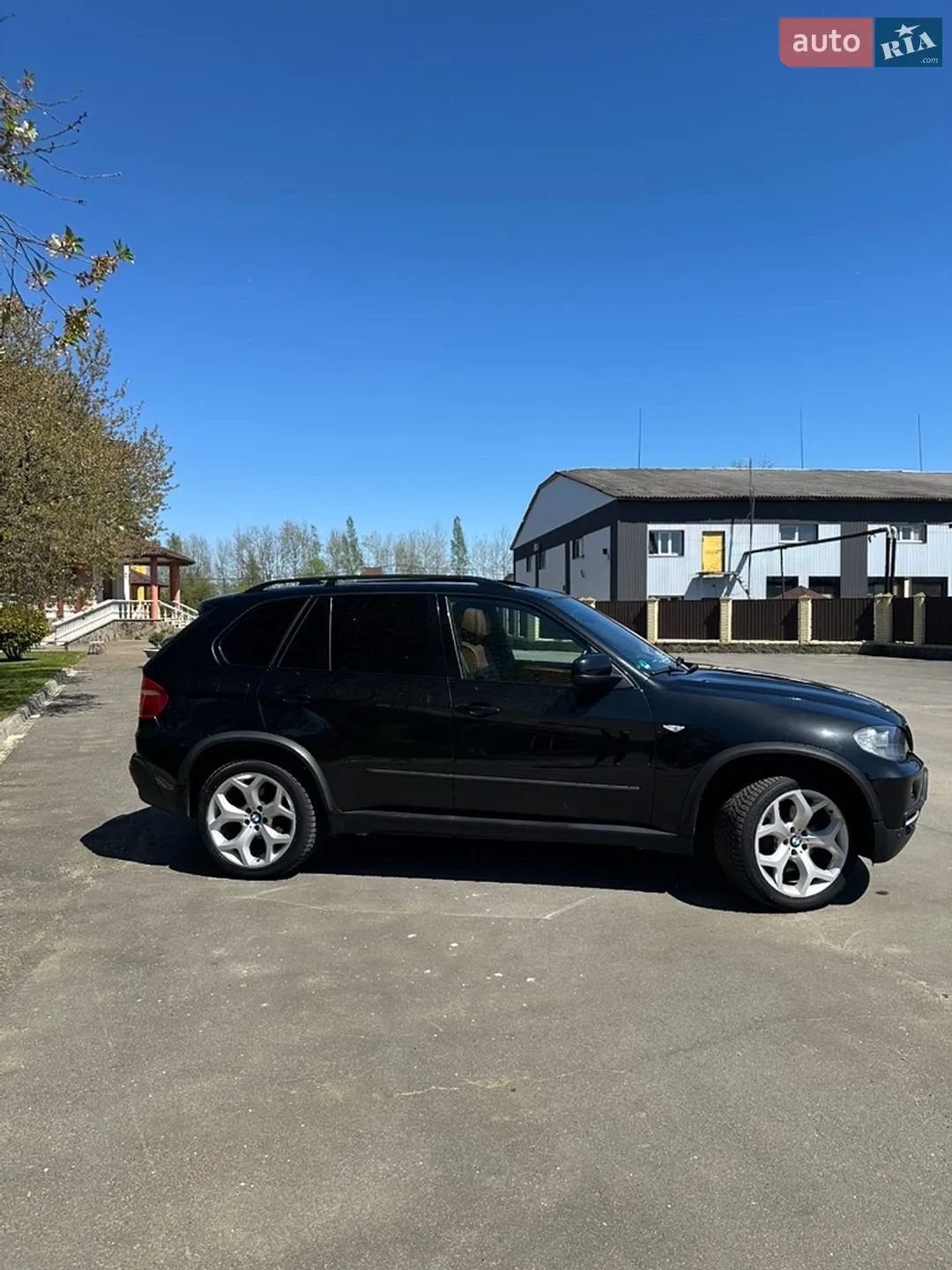 2010 BMW X5 - мініатюра 31