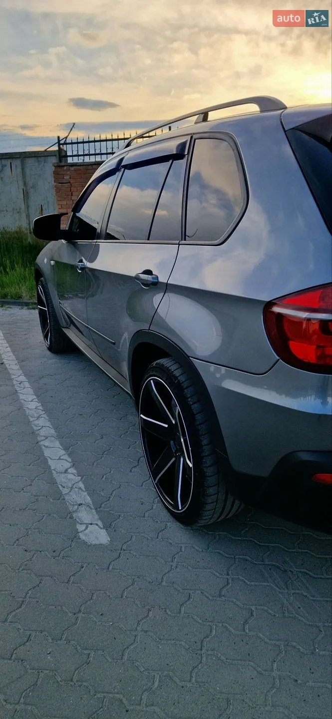 2010 BMW X5 - мініатюра 9