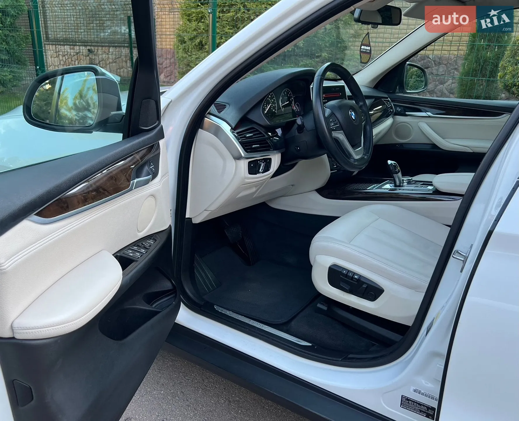 2015 BMW X5 - мініатюра 14