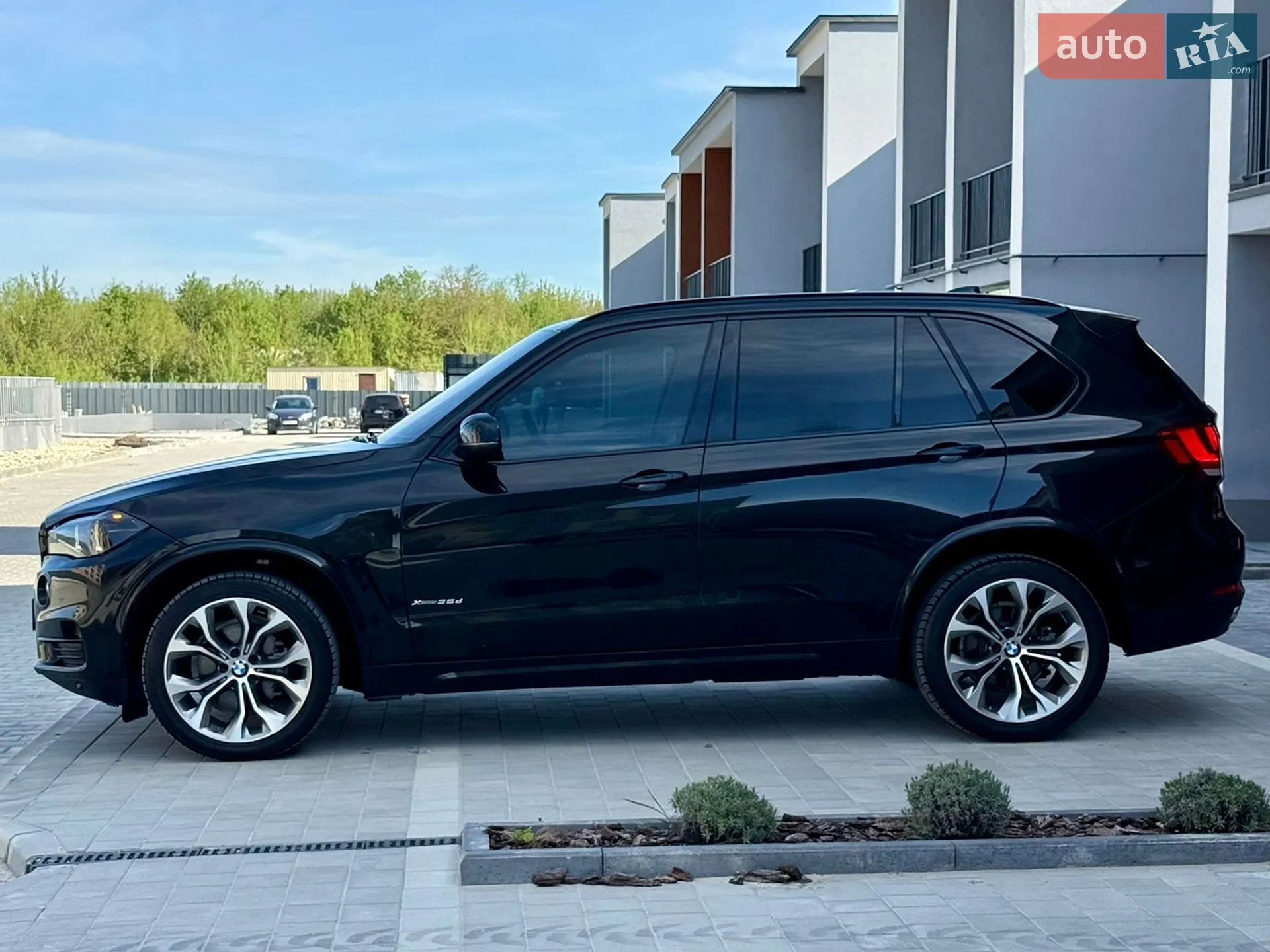 2015 BMW X5 - мініатюра 17