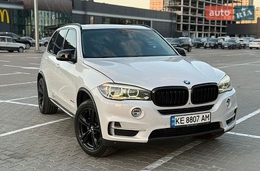 Позашляховик / Кросовер BMW X5 2014 в Києві