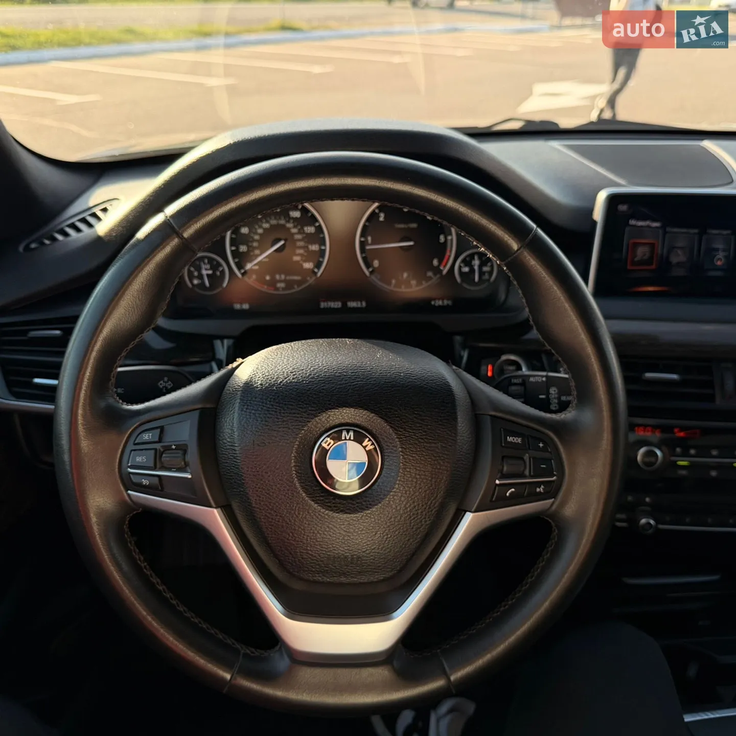 2017 BMW X5 - мініатюра 16