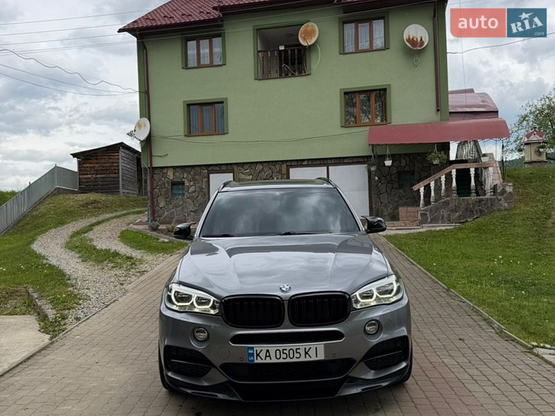 Позашляховик / Кросовер BMW X5 2015 в Івано-Франківську